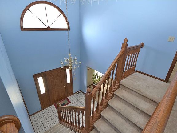 3rd image of 7755 Regency Dr