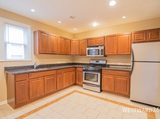 12123 S Lafayette Ave, Chicago, IL 60628