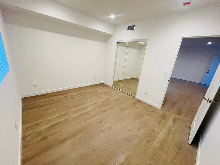 1707 Brockton Ave #14 — Photo 15