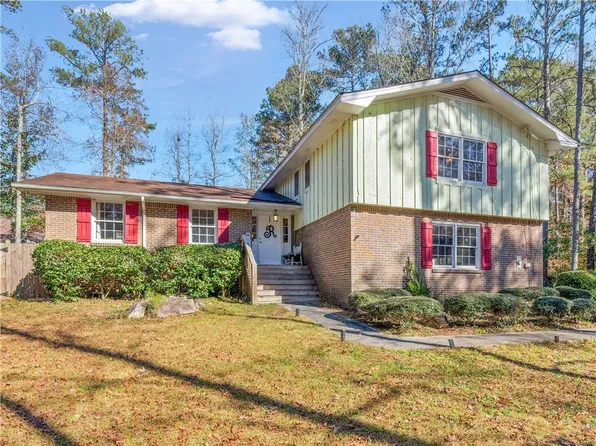 1210 Brookside Dr NE, Conyers, GA 30012