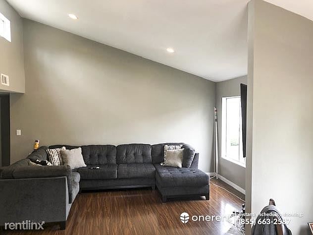 1st image of 2007 S Campus Ave APT E