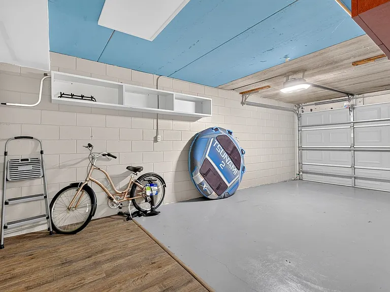 6202 Masters Blvd — Photo 29