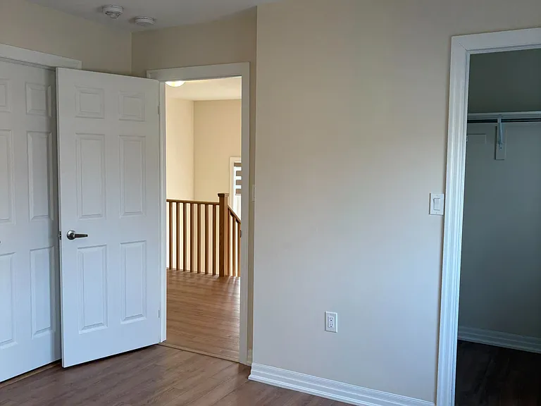33 Stennett Dr — Photo 15