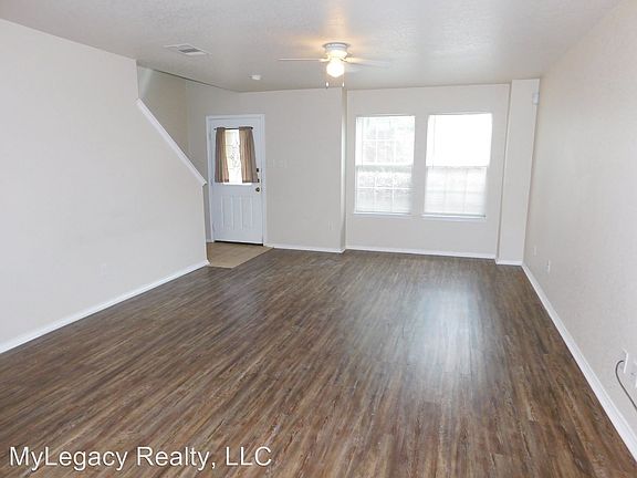 2nd image of 2537 Sunbird Lk