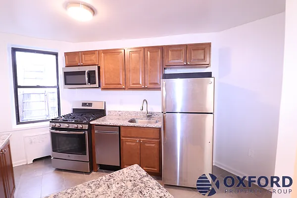 Rented by Oxford Property Group | media 7