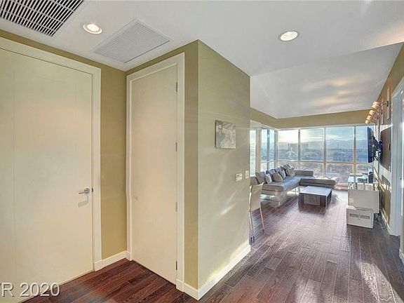 4th image of 4575 Dean Martin Dr Unit 906