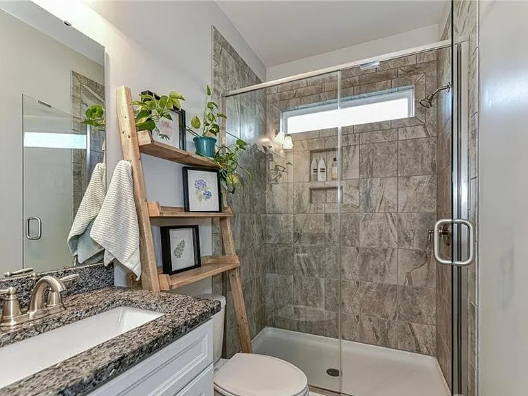 8914 Loch Glen Way — Photo 21
