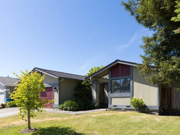 1596 Cerro Sonoma Circle, Petaluma, CA 94954