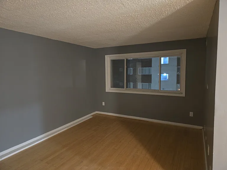 10 Halley Pl SE — Photo 5