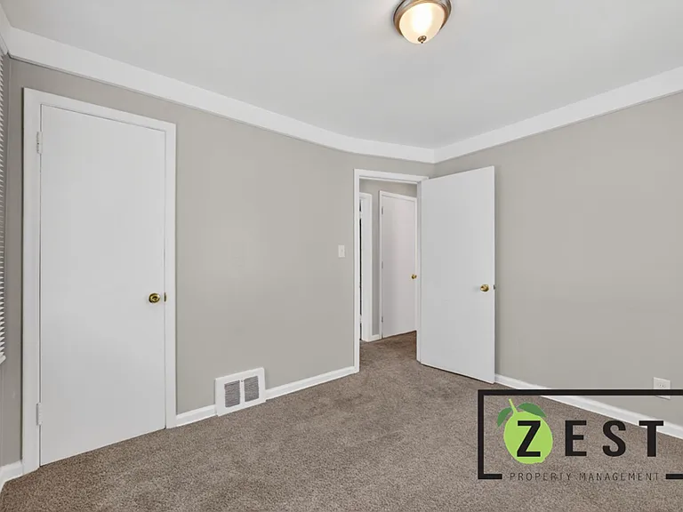 8262 Rosemont Ave — Photo 11