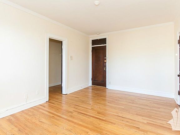 3rd image of 4631 N Paulina St #211JJ