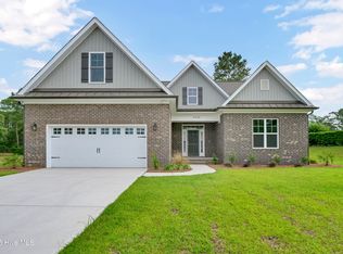 1426 Serrulata Dr SE, Bolivia, NC 28422