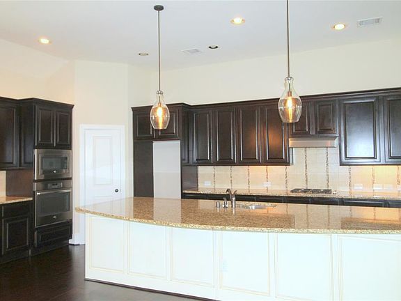 4th image of 6926 Harvest Ln