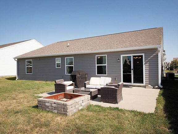 5th image of 784 Belgian Ln