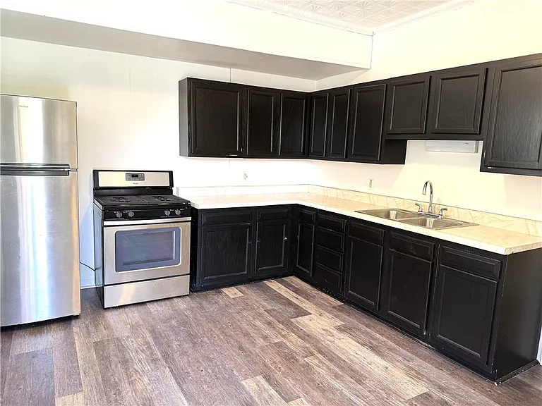 159 Kendall Ave #1 — Photo 6