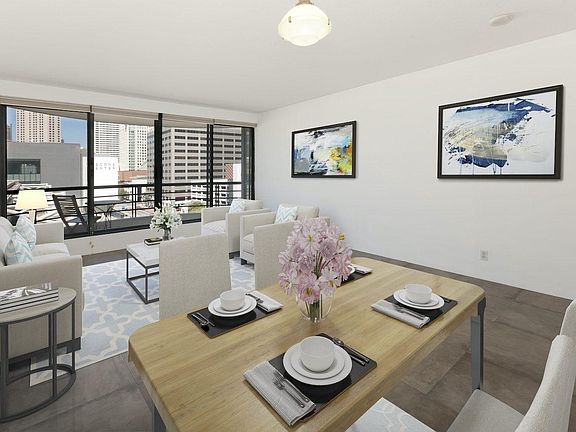 5th image of 300 3rd St APT 923