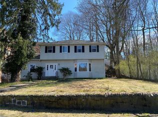 2 Overhill Rd #A, Scarsdale, NY 10583