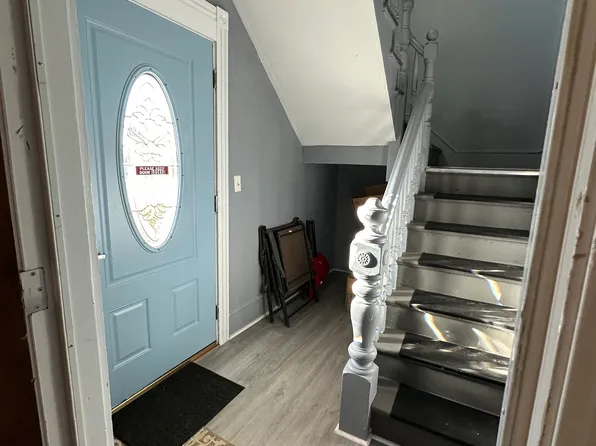 3311 E Main Rd #A, Portsmouth, RI 02871