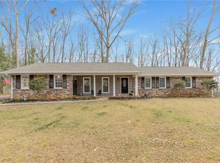 3374 Timber Lake Rd NW, Kennesaw, GA 30144