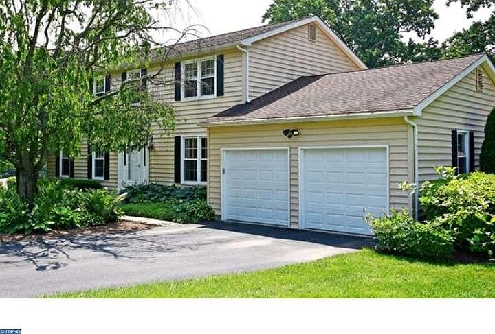 1st image of 12 Robin Dr