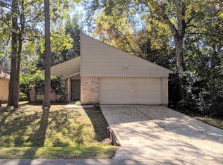 71 S Wavy Oak Cir, Spring, TX 77381