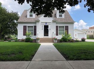 1010 Mariam St, Gowrie, IA 50543