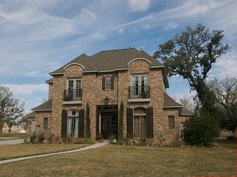1st image of 109 Arrowhead Dr