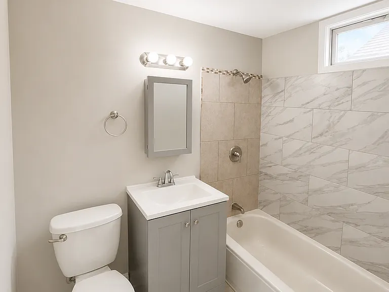 110-112 Eastern Pkwy #3L — Photo 2