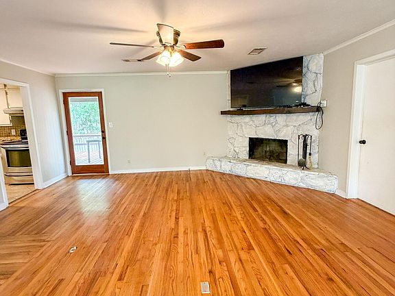 5th image of 7892 Cook Rd