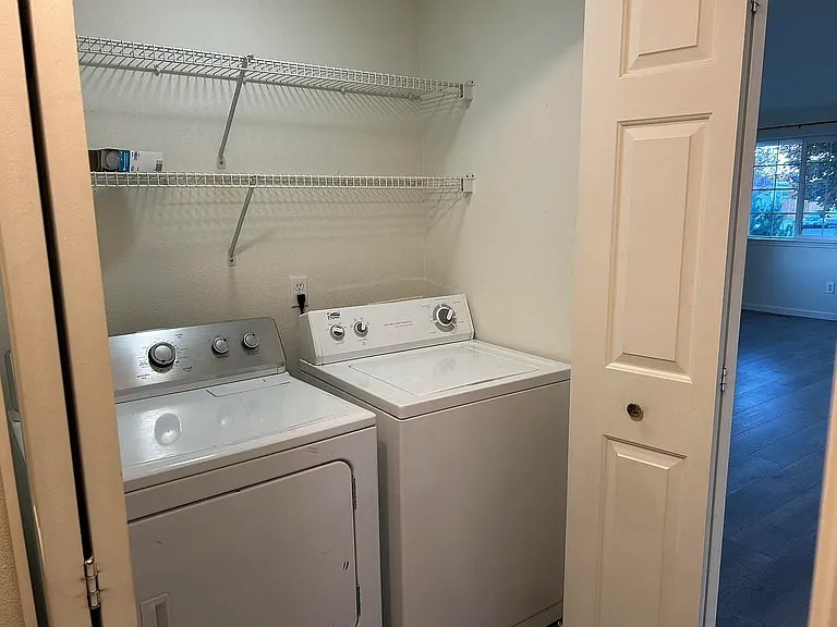 2056 NW Elm Ave #2056 — Photo 8