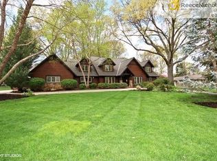 8510 Cherokee Pl, Leawood, KS 66206