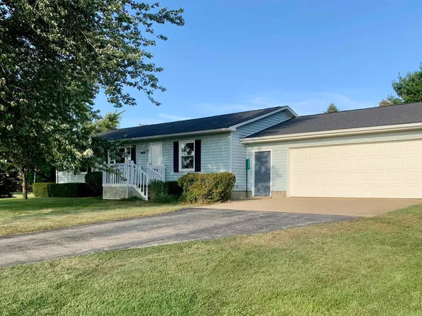 3020 N Airport Rd, Saint Johns, MI 48879