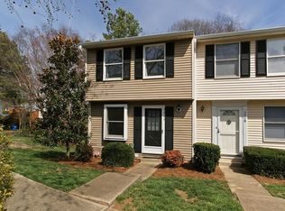 7712 Ohmann Ct, Raleigh, NC 27615