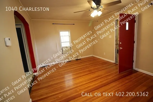 1040 Charleston St — Photo 7