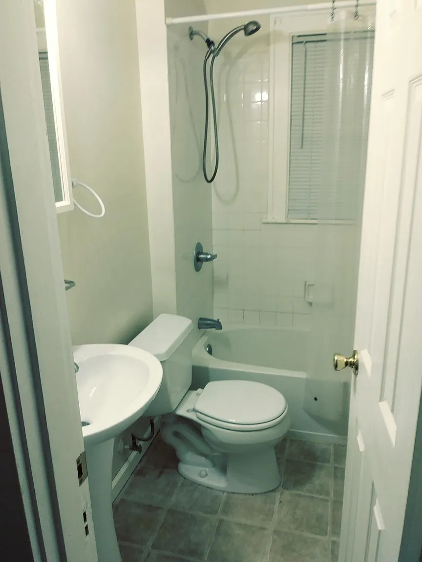 2650 Noble Ave photo 1