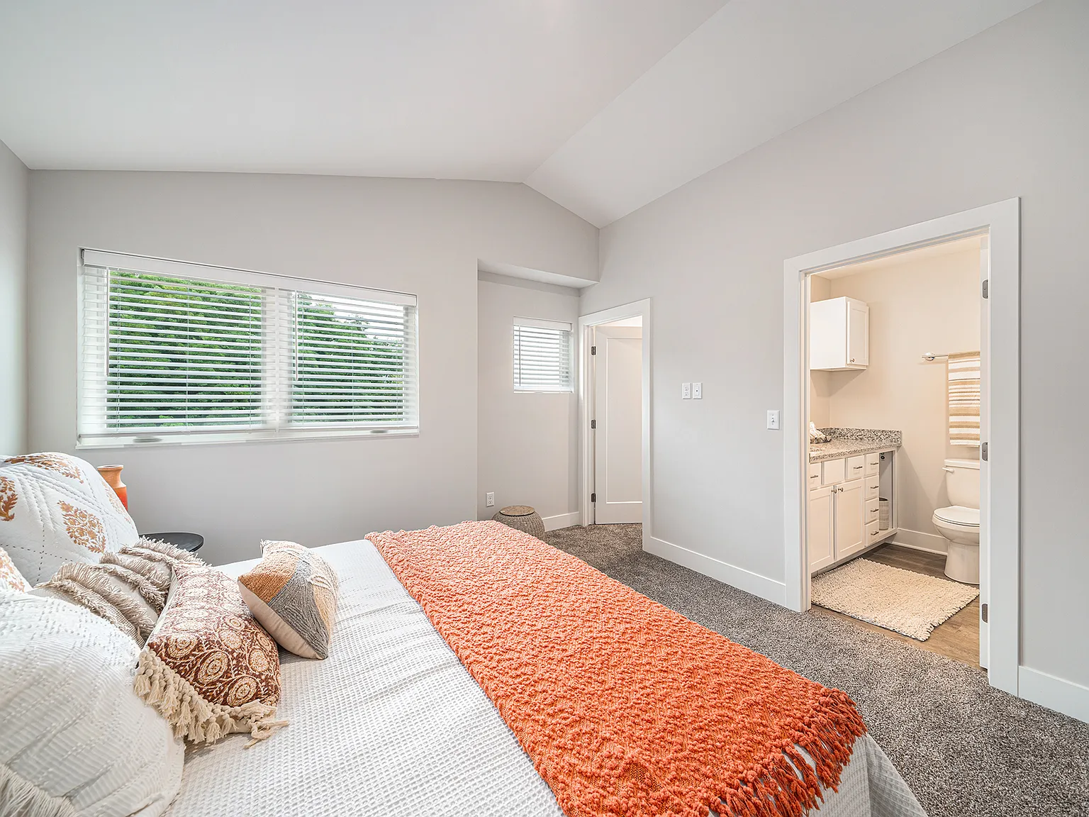 Meadowood Townhomes — Photo 3