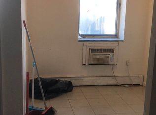 13144 40th Rd, Flushing, NY 11354