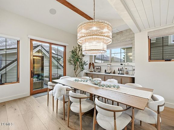 3rd image of 1304 Park Ave