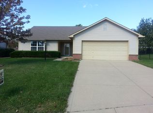 7654 Hidden Valley Ln, Indianapolis, IN