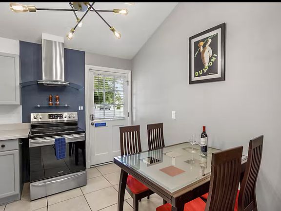 5th image of 6309 E Ludlow Dr