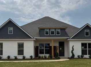 126 Cornerstone Dr, Brandon, MS 39042