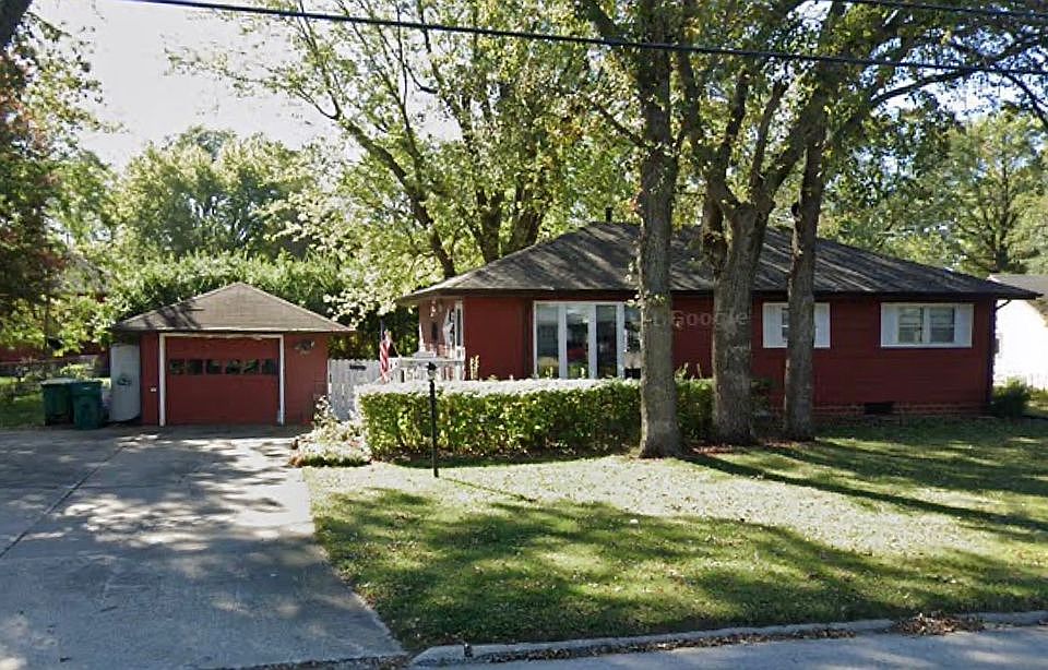 1st image of 506 W Townline St