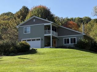 N5915 Park DRIVE, Onalaska, WI 54650