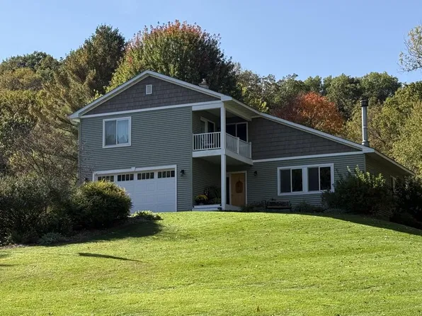 N5915 Park DRIVE, Onalaska, WI 54650