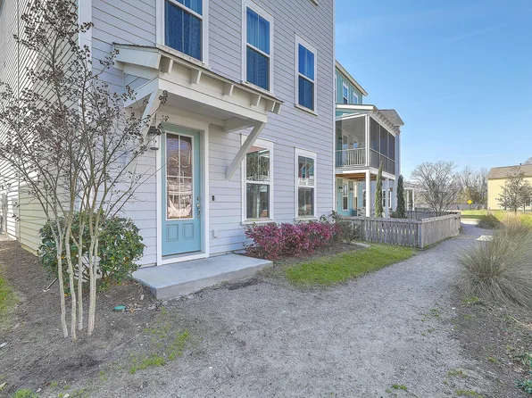 4504 Argos Aly, North Charleston, SC 29405