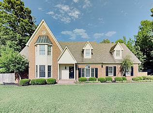 9004 Shady Leaf Cv, Cordova, TN 38018