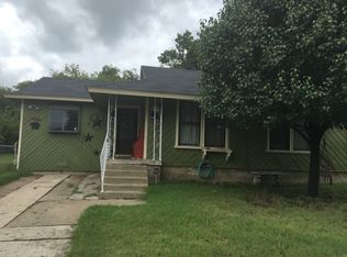 7400 Aberdeen Dr, Fort Worth, TX 76116