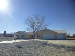 10674 Anaconda Ave, Oak Hills, CA 92344