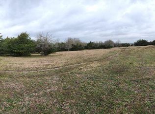 176 Ike Ln, Brenham, TX 77833