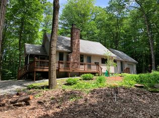 29 Pinnacle Rd, Otis, MA 01253